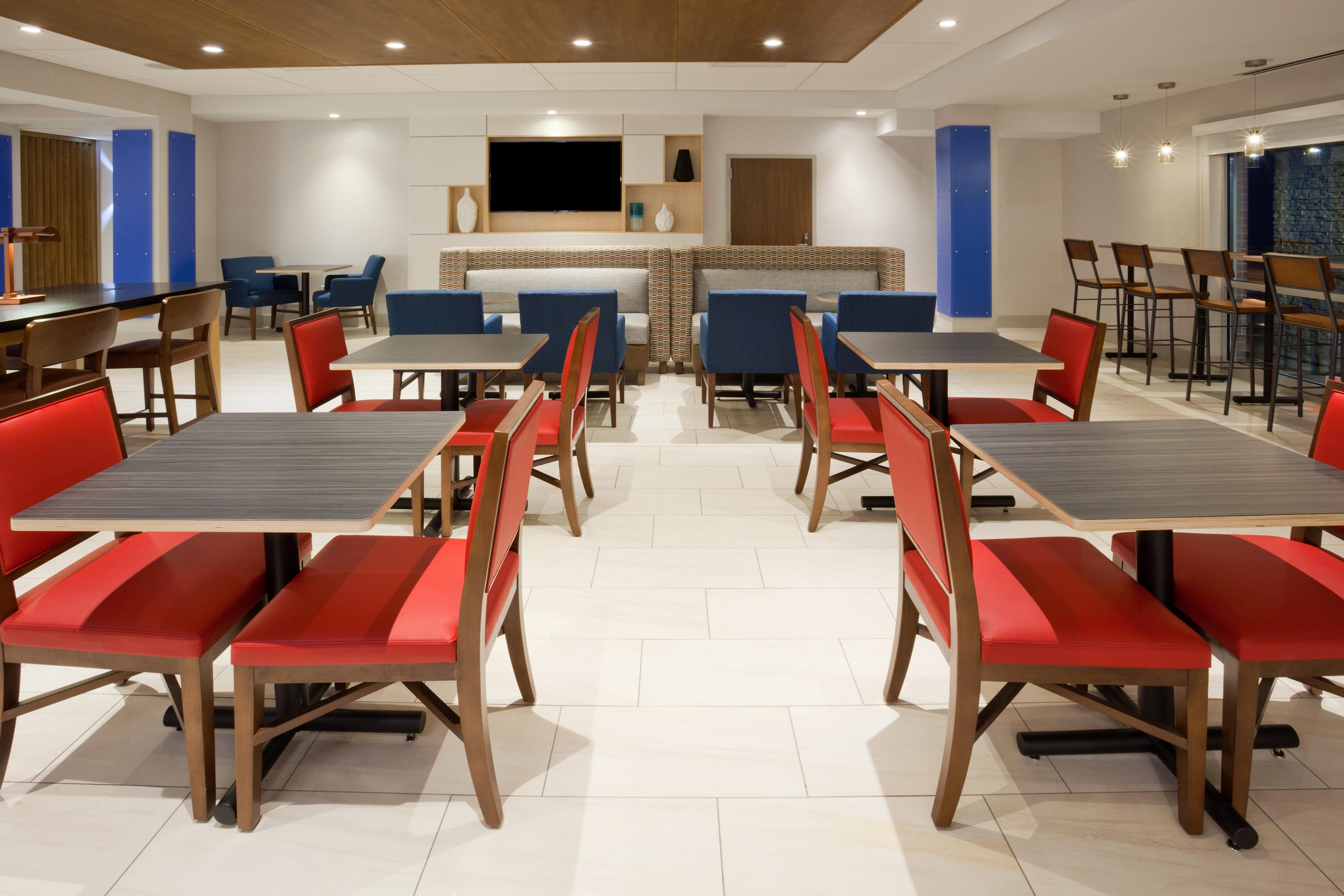 Holiday Inn Express And Suites Des Moines Downtown By Ihg Zewnętrze zdjęcie